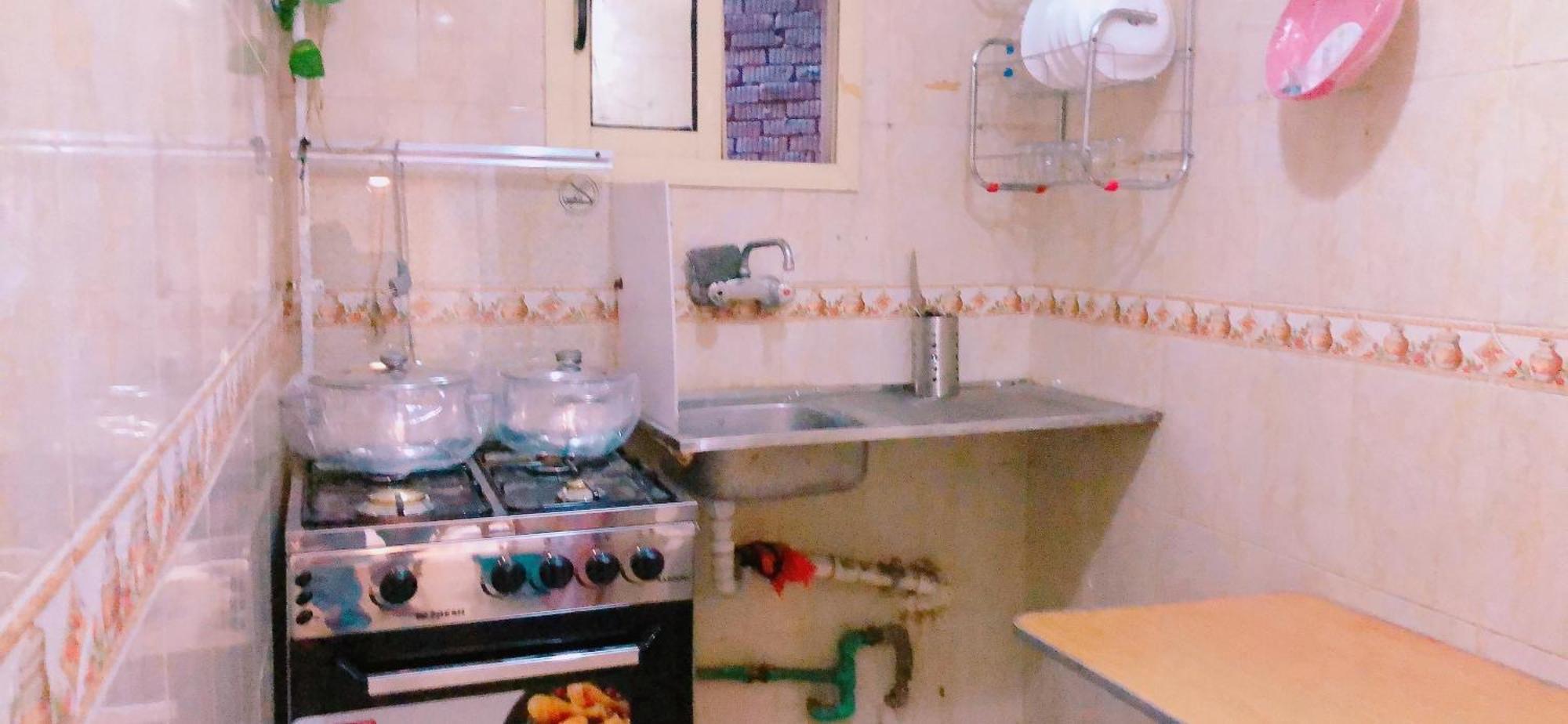 Family Apartment - Next To Abdeen Palace And Museum Кайро Екстериор снимка