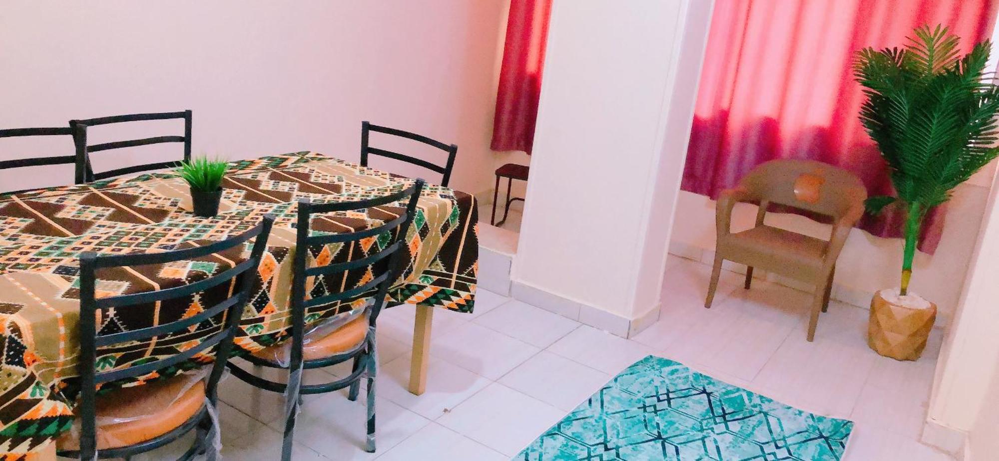 Family Apartment - Next To Abdeen Palace And Museum Кайро Екстериор снимка